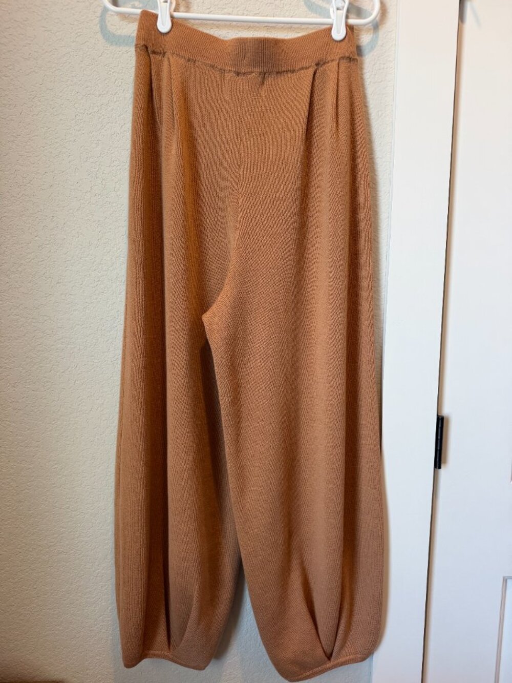 FP Beach Brown Freya Knit Barrel Leg Pants Size Large - Picture 4 of 6
